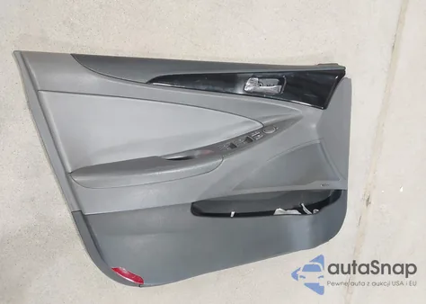 2013 Hyundai Sonata Limited z USA, uszkodzony, nr VIN 5NPEC4AC6DH642552